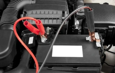 Hướng Dẫn Chi Tiết Cách Nạp Ắc Quy Ô Tô Tại Nhà Đơn Giản, Hiệu Quả
