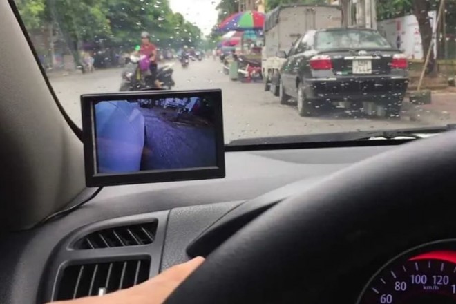 Tìm Hiểu Thông Tin Chi Tiết Về Loại Camera Cập Lề Cho Ô Tô