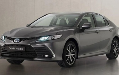 Toyota Camry 2022 Nâng Cấp Ấn Tượng, Hứa Hẹn Bứt Phá Trong Phân Khúc