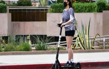 Xe Điện Scooter - Giải Pháp Di Chuyển Thông Minh Trong Thành Phố