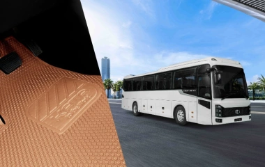 Thảm lót sàn ô tô xe đưa đón nhân viên bền đẹp, nâng tầm hình ảnh doanh nghiệp