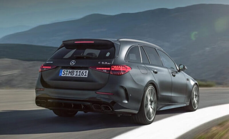 Mercedes-AMG C63 S E Performance được thiết kế sang trọng, tinh tế