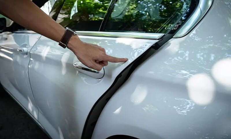 Độ cửa hít tự động cho xe ô tô 
