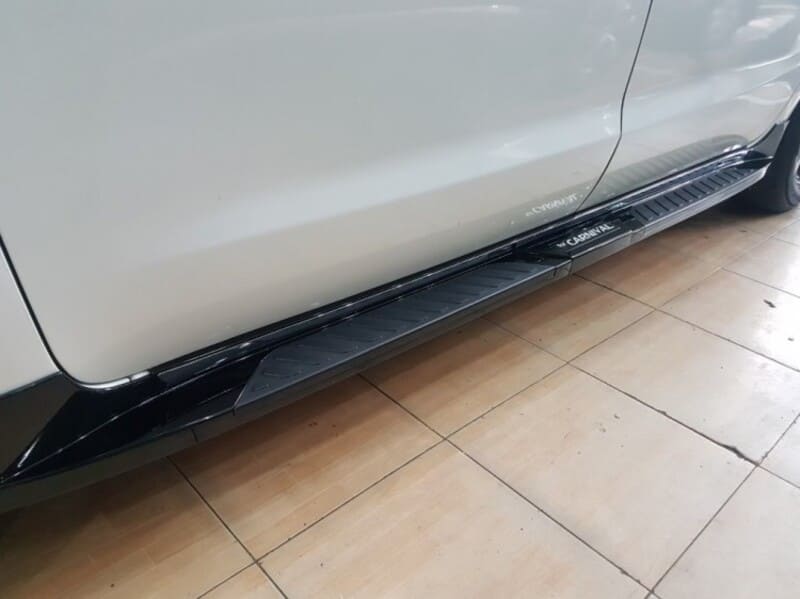 Độ bậc lên xuống điện cho KIA Sedona