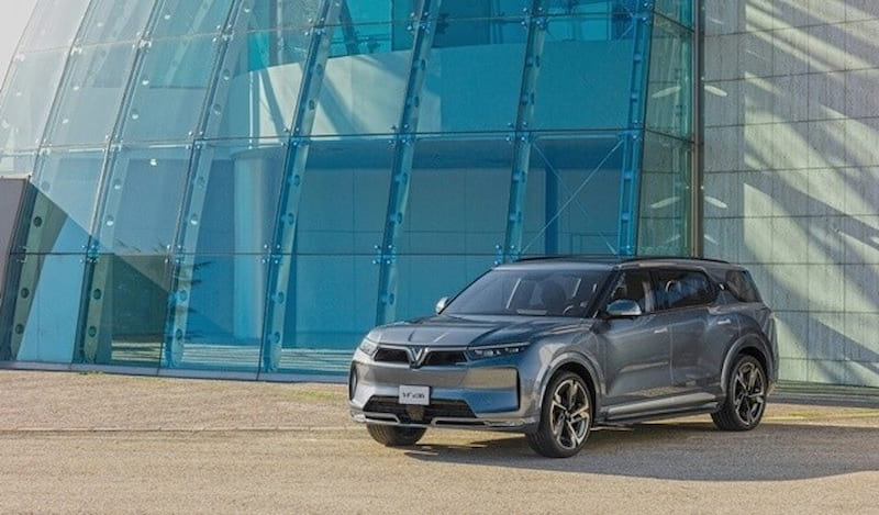 VinFast VF e36 (VF9) lăn bánh lần đầu khi nào