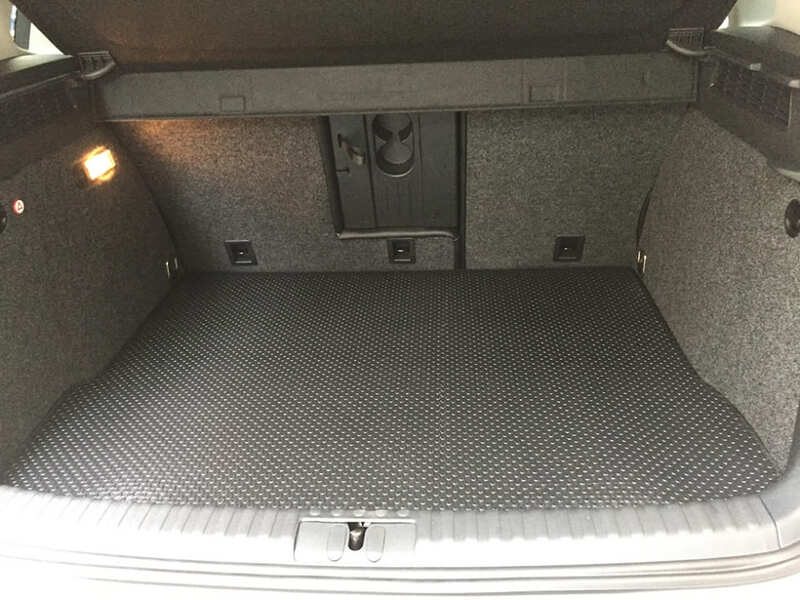 /tham-lot-san-o-to-Volkswagen