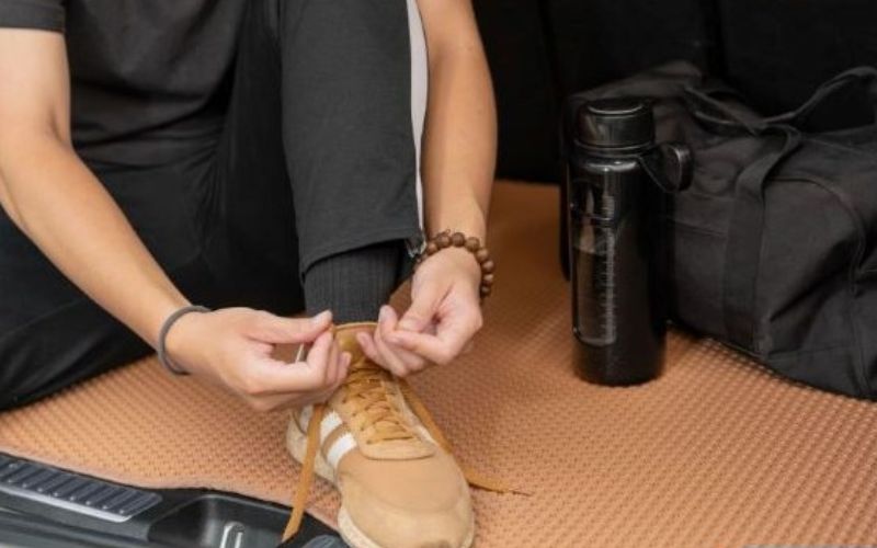 Thiết kế thảm lót sang trọng, vừa với sàn xe