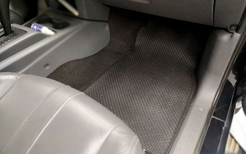 Thiết kế vừa khít sàn xe