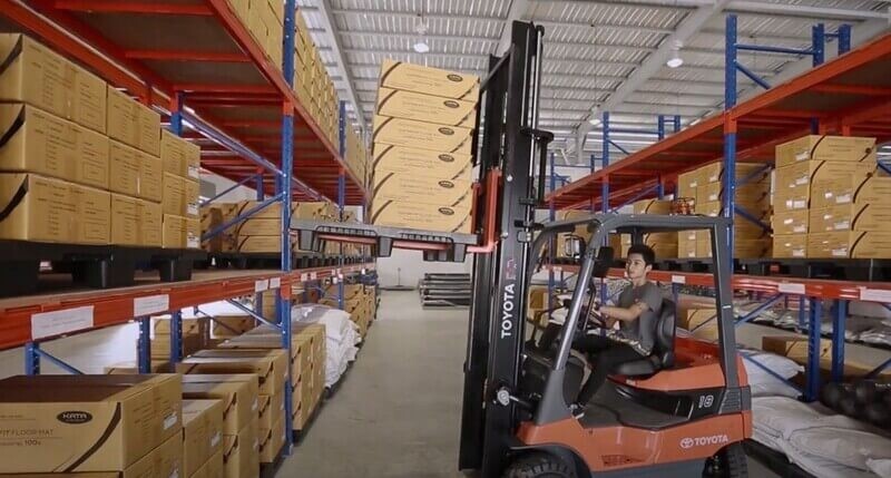 Xưởng sản xuất thảm Mercedes - Benz của KATA