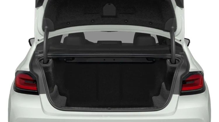 Dung tích khoang chứa đồ của chiếc BMW này khoảng 530 lít