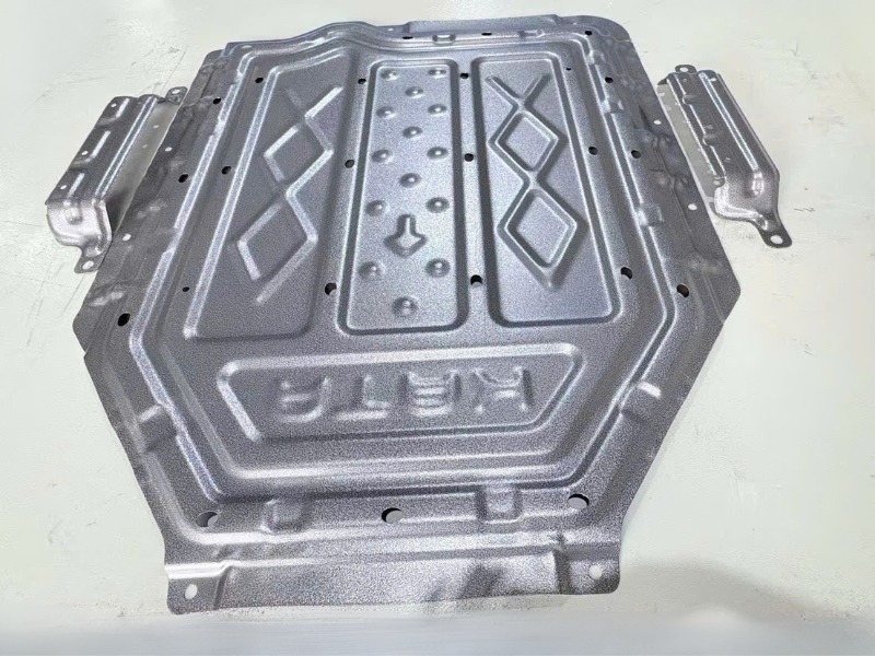 Ốp pin Vinfast VF3 được bảo hành chính hãng 12 tháng