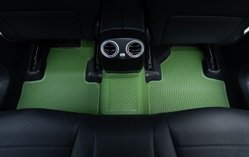 Thảm lót sàn ô tô KATA được sản xuất từ PVC nguyên sinh