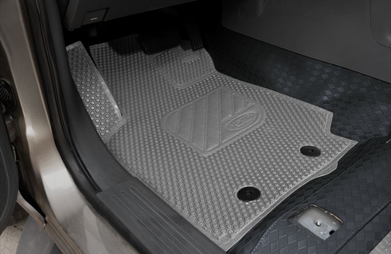 Thảm ô tô 360 ôm khít và phủ kín sàn xe