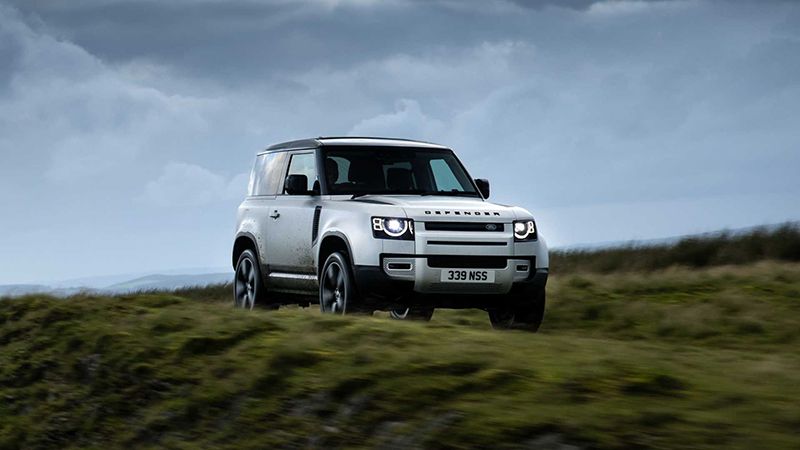 Land Rover Defender 90 2021 - phong cách Offroad mạnh mẽ, nam tính