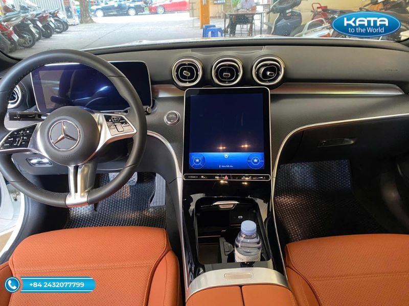 Thảm lót sàn ô tô Mercedes-AMG A45 S 2021 hàng ghế đầu
