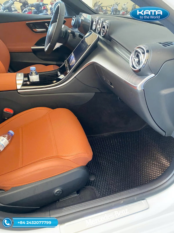 Thảm lót sàn ô tô Mercedes-AMG A45 S 2021 ghế phụ