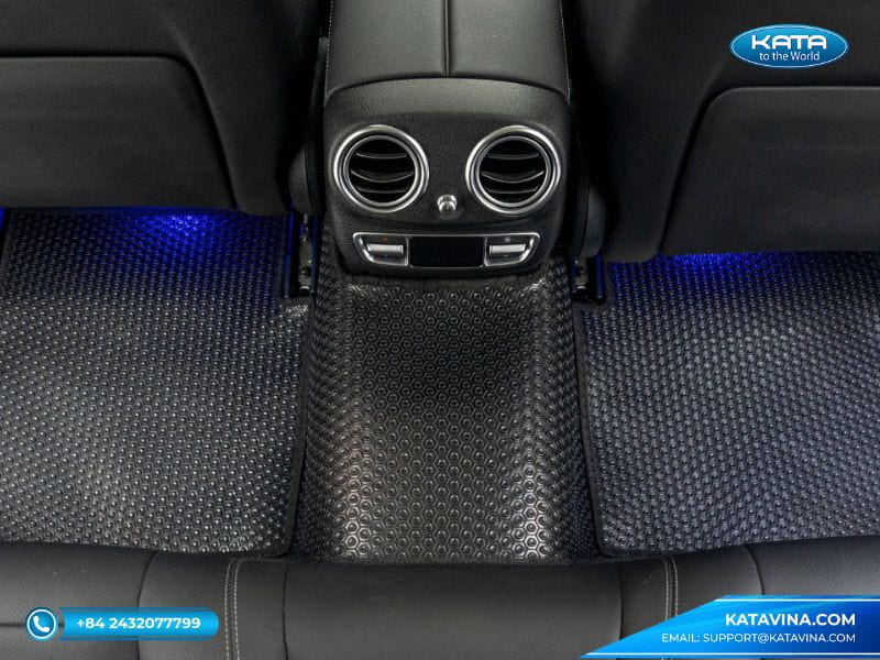 Thảm lót sàn Mercedes-AMG C 43 ghế hàng 2