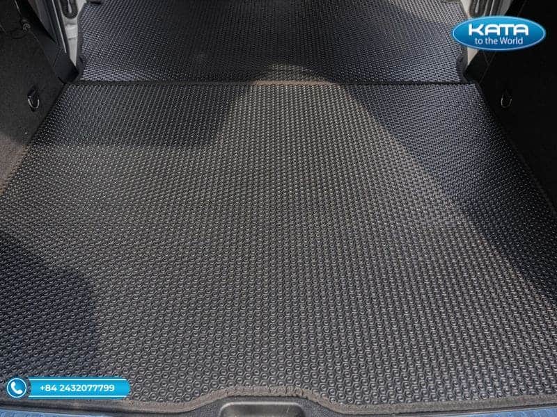 Thảm lót sàn ô tô Mercedes-Benz E 200 Exclusive 2021 lót cốp
