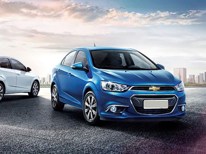Chevrolet Aveo 2015 đầu xe nổi bật