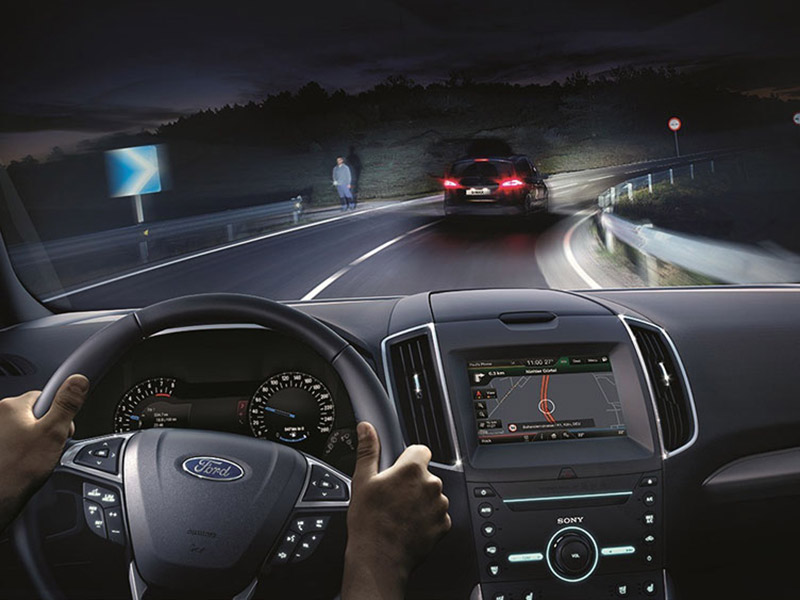 Trải nghiệm cùng Ford Fiesta để quyết định có nên mua xe hay không