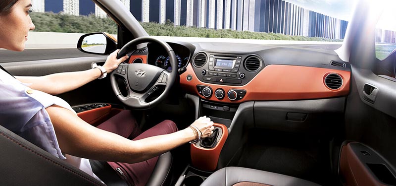 đánh giá nội thất grand i10 sedan nội thất