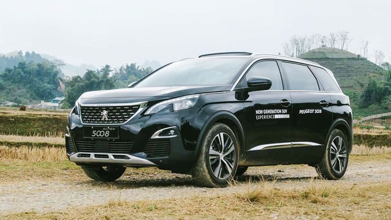 đánh giá xe o to peugeot 5008