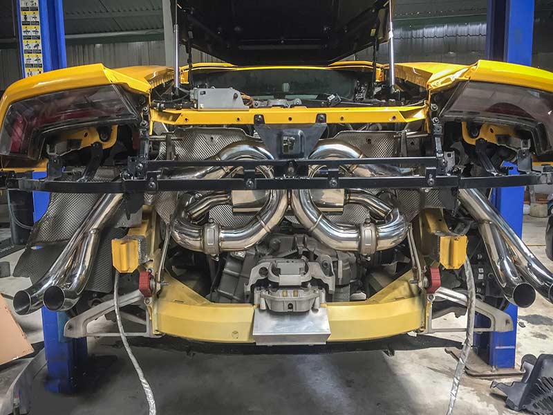 Độ toàn bộ hệ thống pô xe Lamborghini