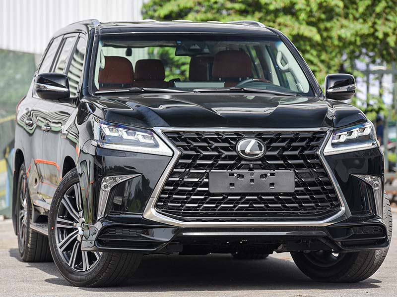 Lexus LX 570 Super Sport 2021 tại Việt Nam