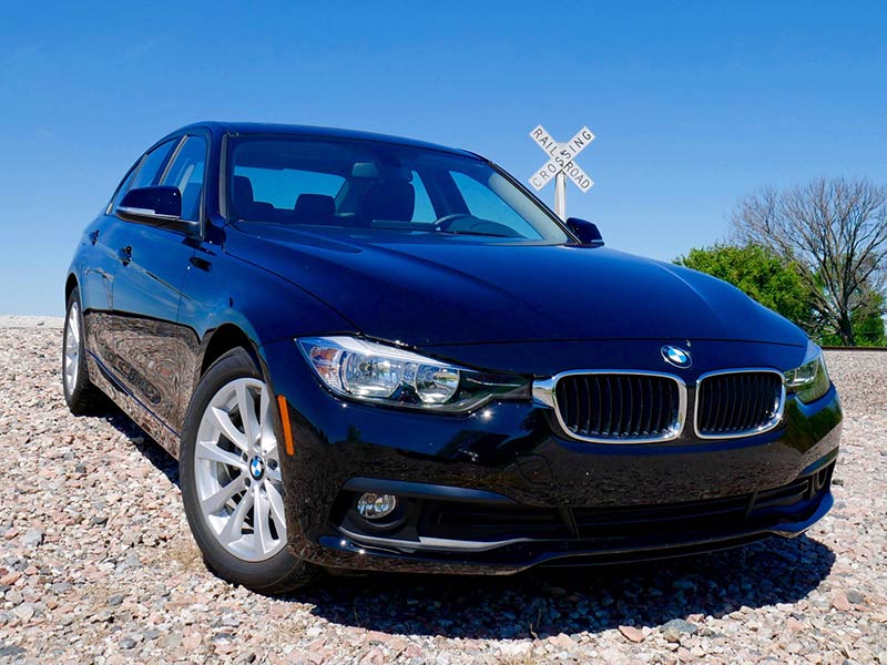 bmw 320i có chế độ lái đa dạng