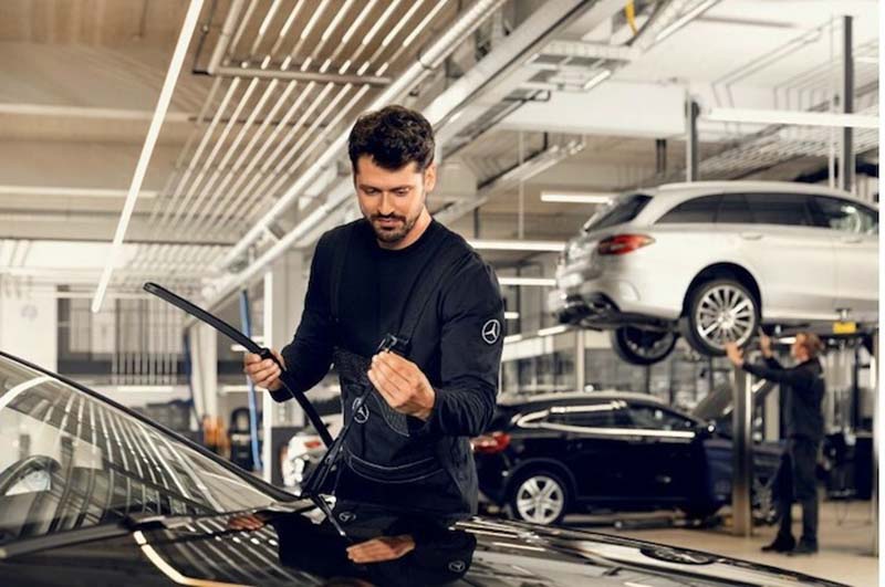 thay nước mát động cơ mercedes-benz