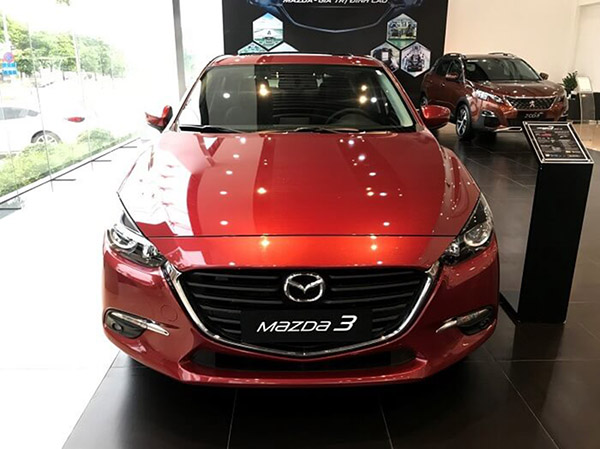 đầu xe mazda 3 thiết kế ấn tượng