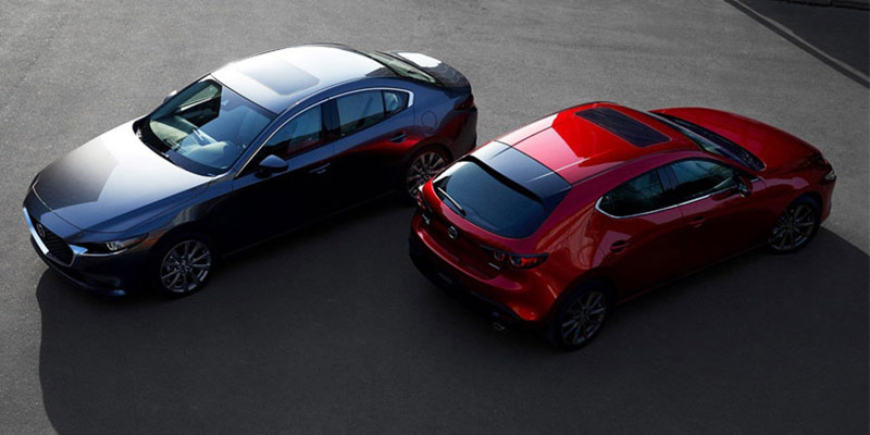 thân xe mazda 3 với các đường uốn lượn