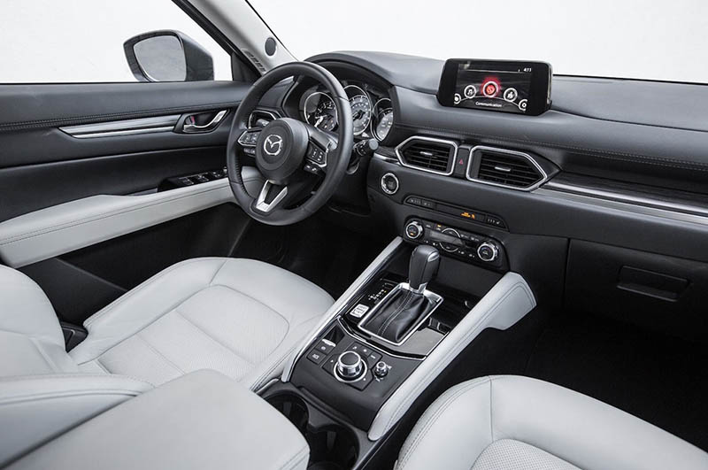 Mazda cx5 nội thất rộng rãi