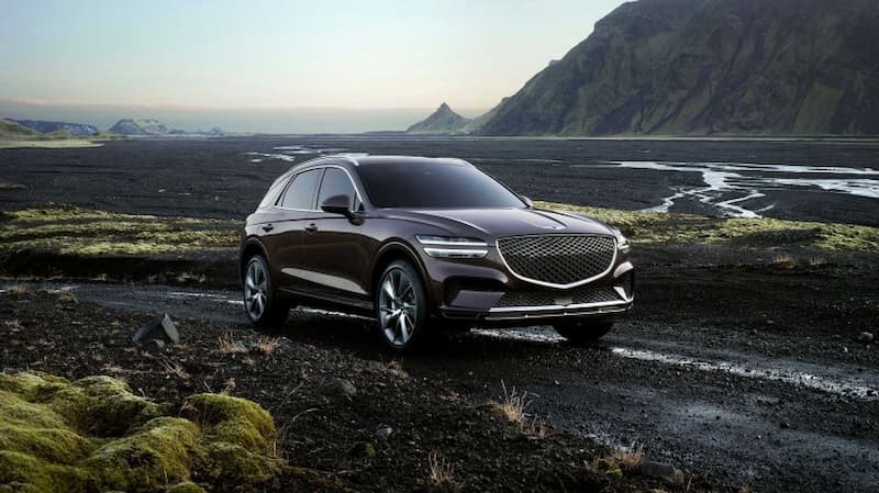 Genesis GV70 đối thủ nặng ký của BMW X3 về trang bị nội ngoại thất.