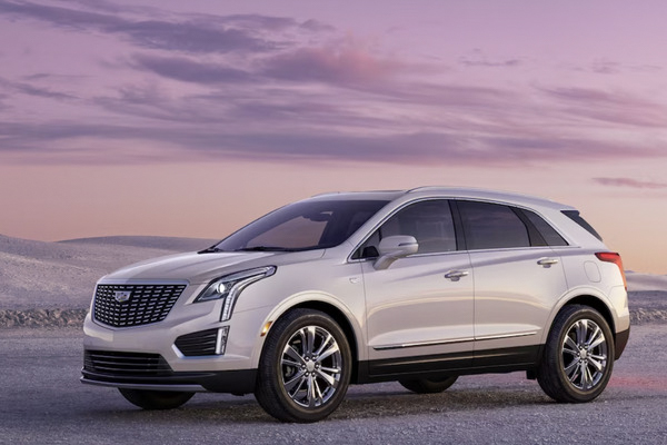 Cadillac XT5 với hệ thống giảm xóc khung gầm sẽ đem lại trải nghiệm êm ái cho khách hàng