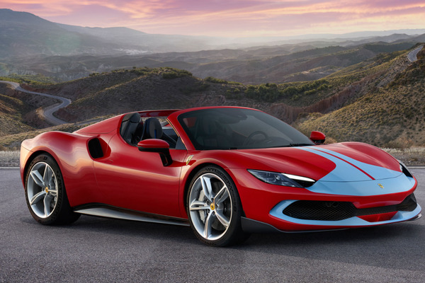 Ferrari 296 có 2 phiên bản được mở bán là Ferrari 296 GTB và Ferrari 296 GTS