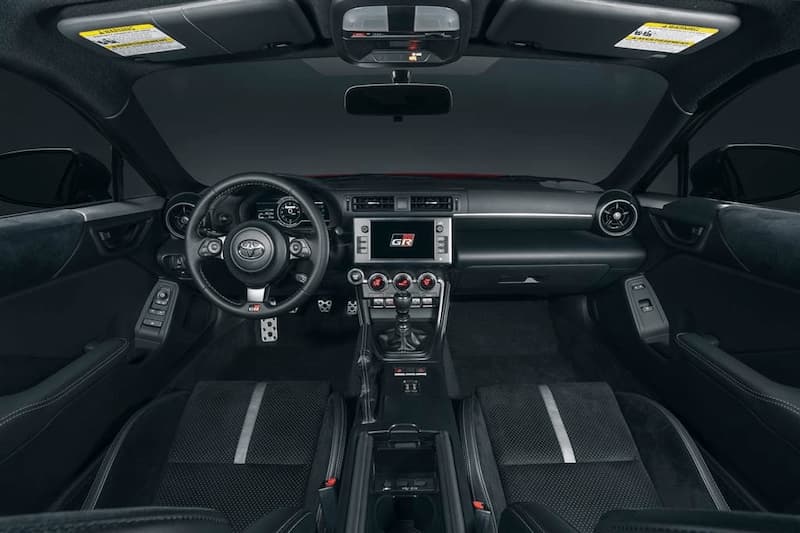 Đánh giá về Toyota GR86 mới nhất